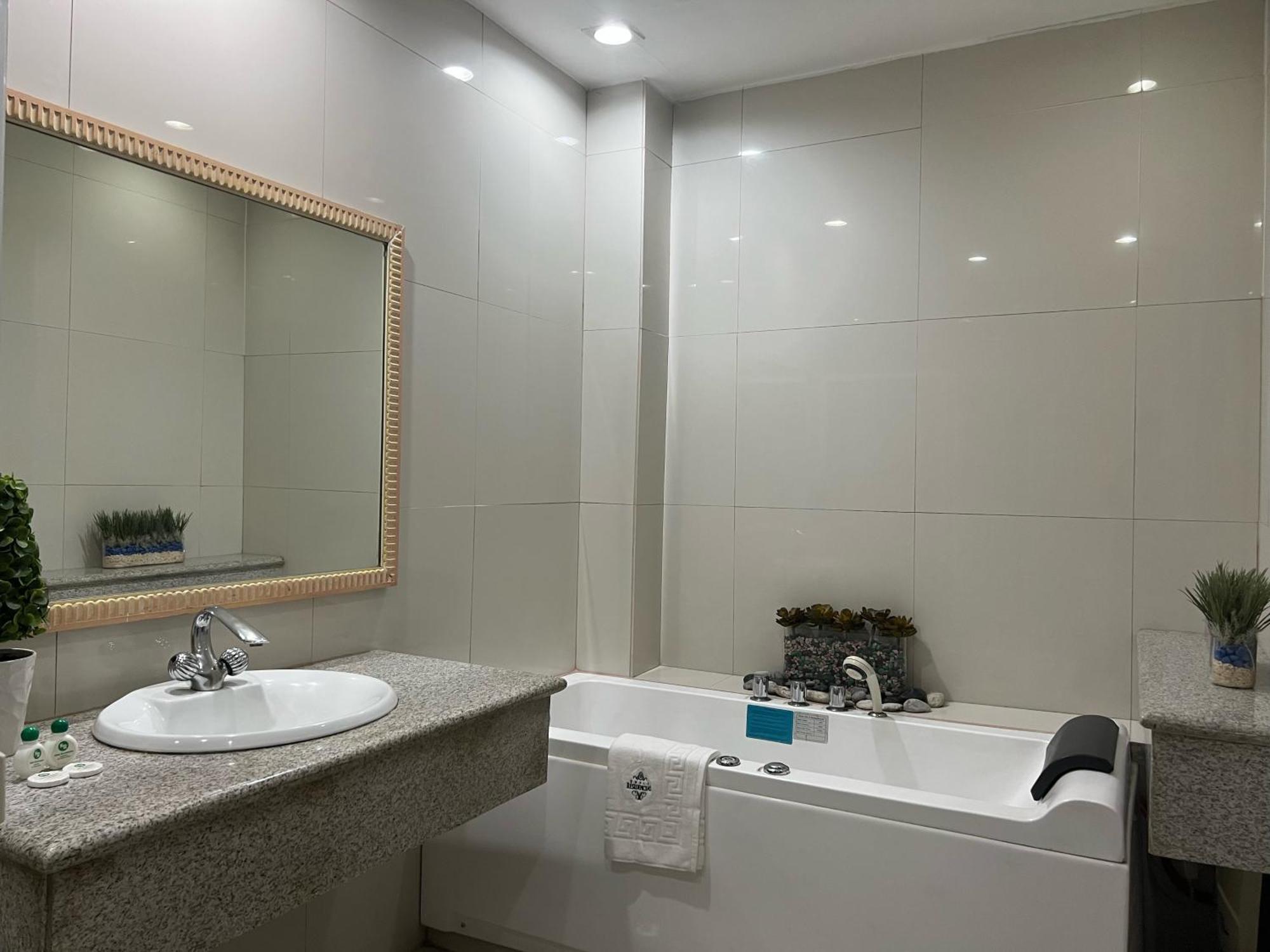 Subic Residencias Olóngapo Exterior foto