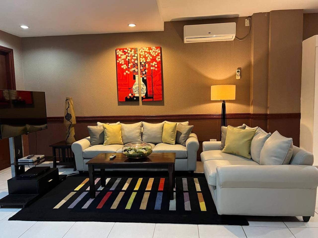 Subic Residencias Olóngapo Exterior foto